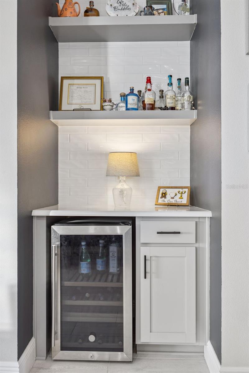 Image 12 of 51 For 5679 Orange Orchard Drive