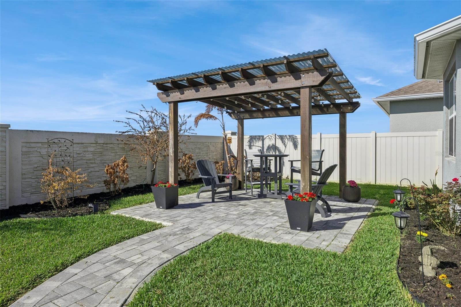 Image 43 of 51 For 5679 Orange Orchard Drive