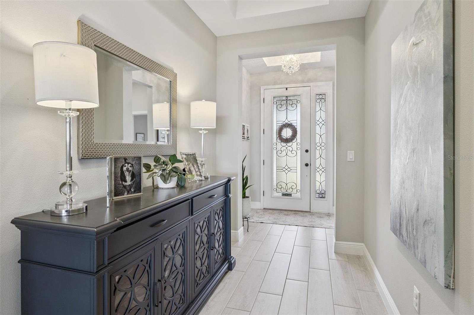 Image 5 of 51 For 5679 Orange Orchard Drive