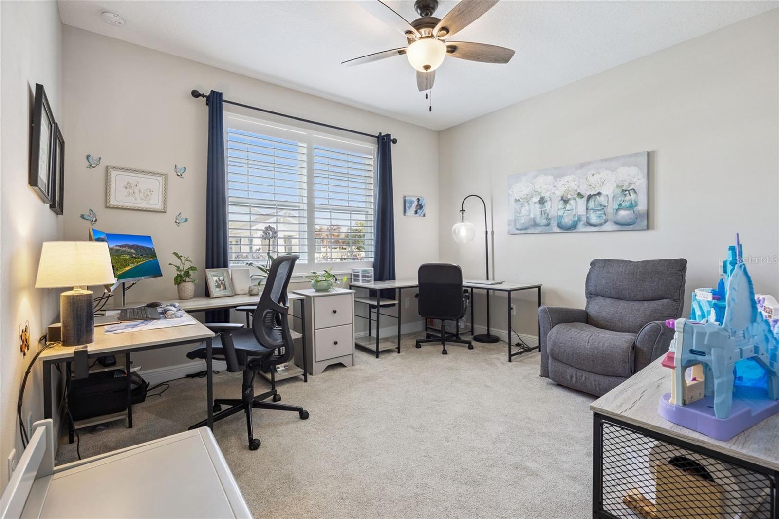 Image 7 of 51 For 5679 Orange Orchard Drive