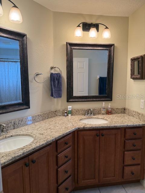 Listing photo id 52 for 873 Pickfair Terrace