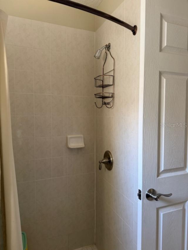 Listing photo id 58 for 873 Pickfair Terrace