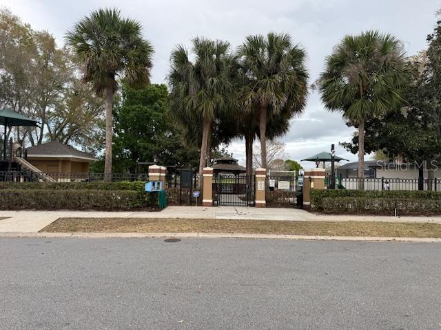 Listing photo id 67 for 873 Pickfair Terrace