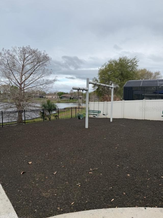 Listing photo id 73 for 873 Pickfair Terrace