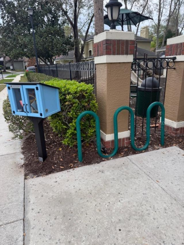 Listing photo id 77 for 873 Pickfair Terrace