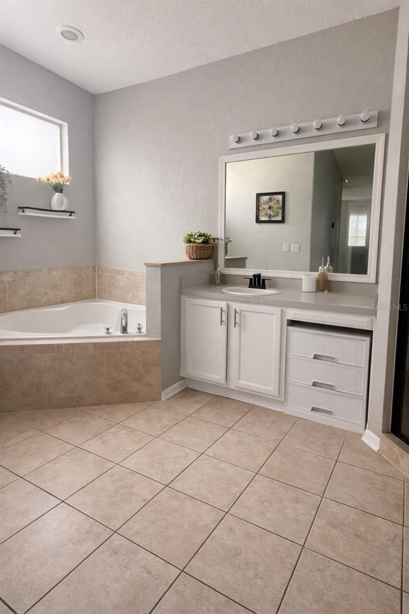 Image 10 of 43 For 2240 Bagdad Avenue