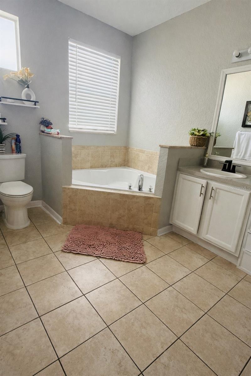 Image 9 of 43 For 2240 Bagdad Avenue