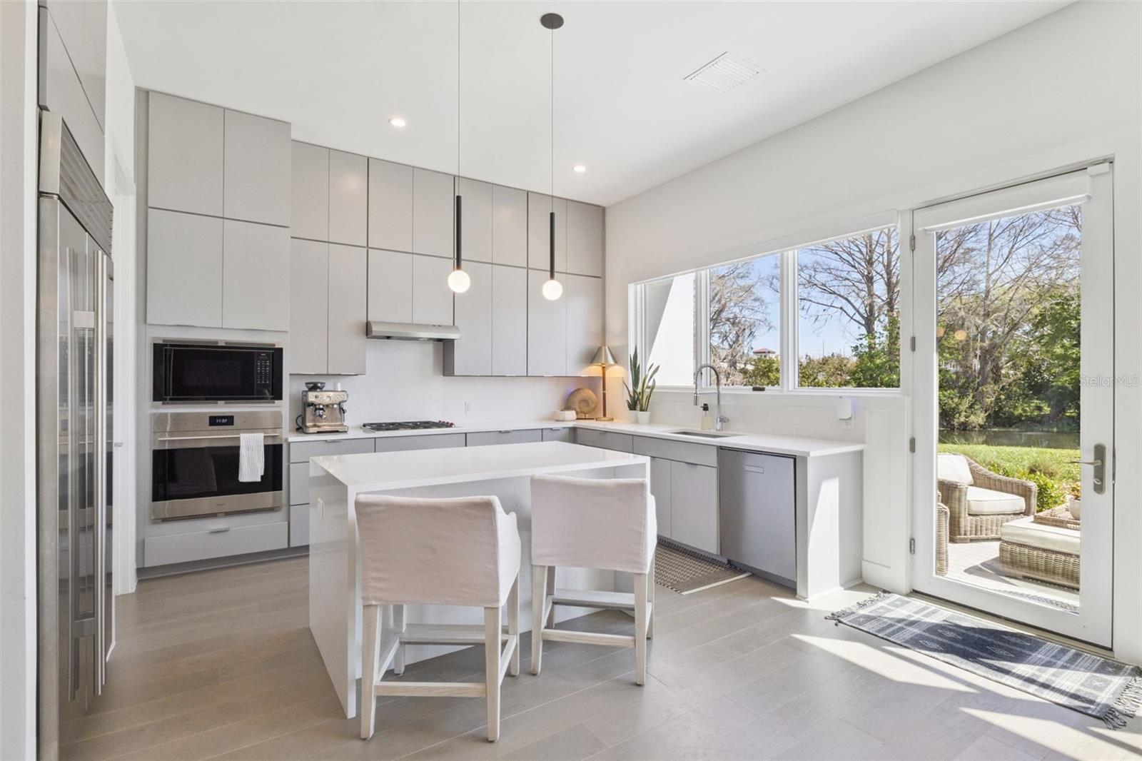 Image 10 of 51 For 1780 Mondrian Circle