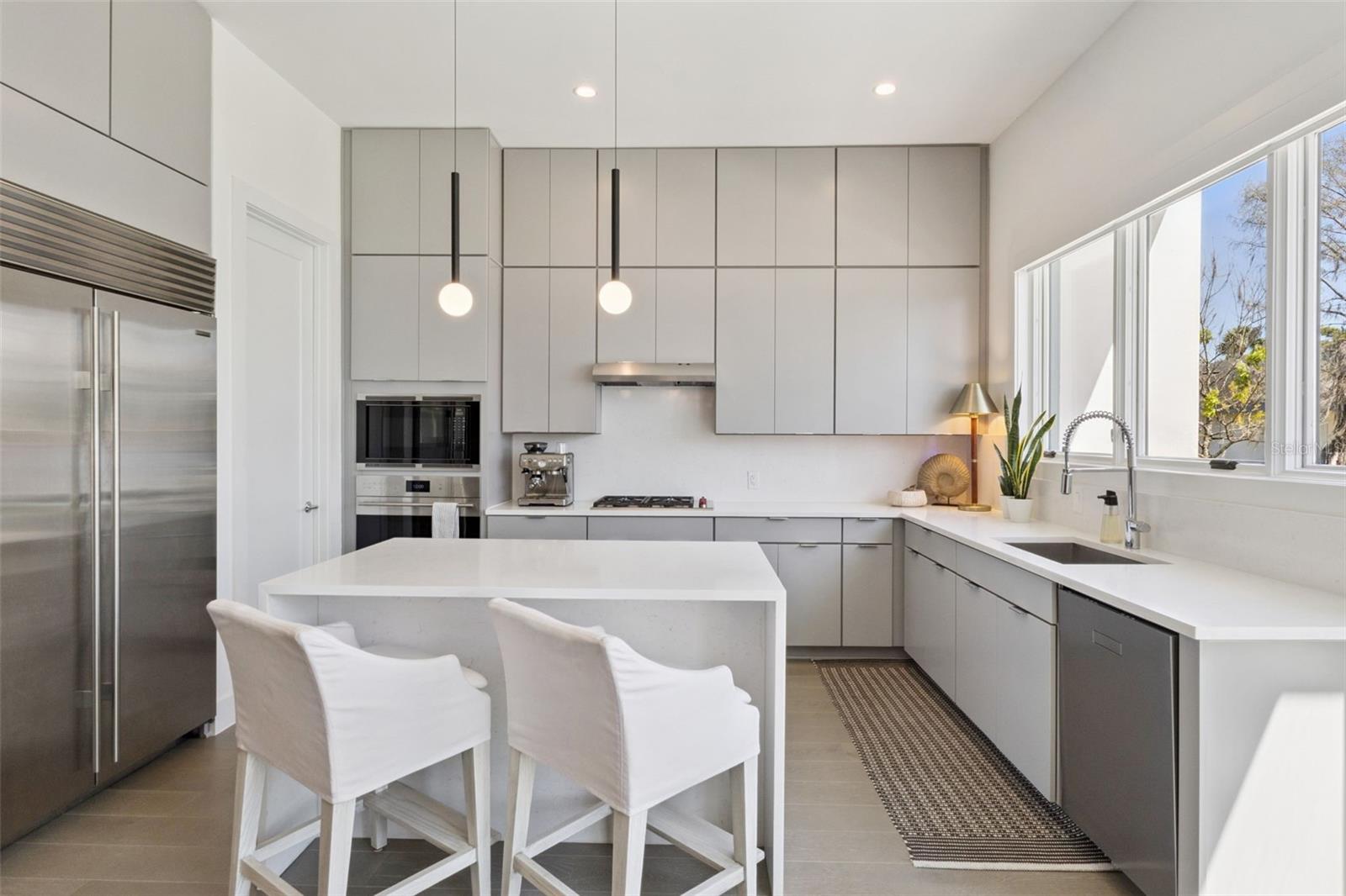 Image 12 of 51 For 1780 Mondrian Circle