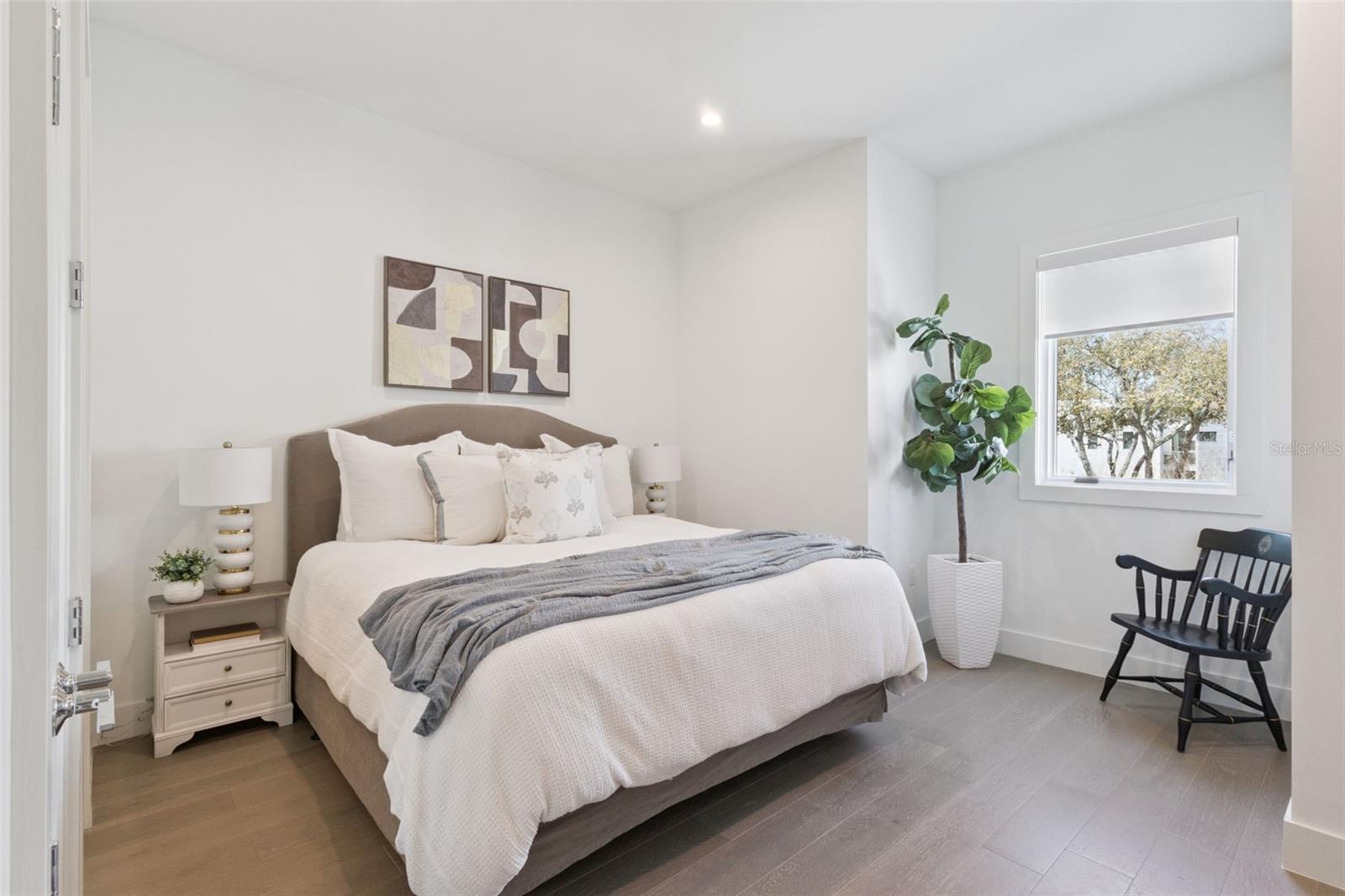 Image 20 of 51 For 1780 Mondrian Circle