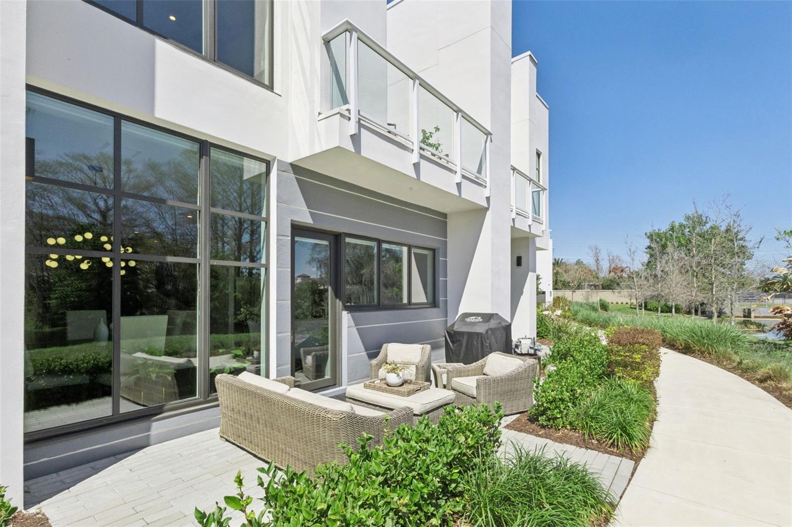 Image 34 of 51 For 1780 Mondrian Circle