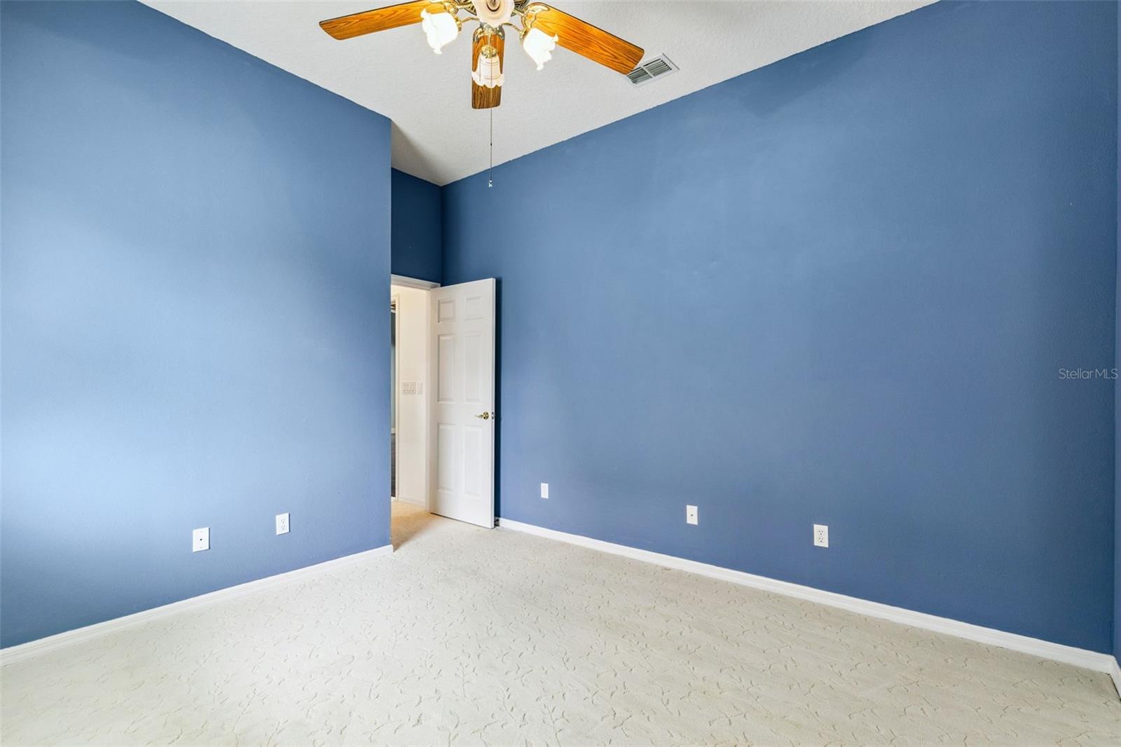 Image 39 of 54 For 1993 Wrenfield Lane