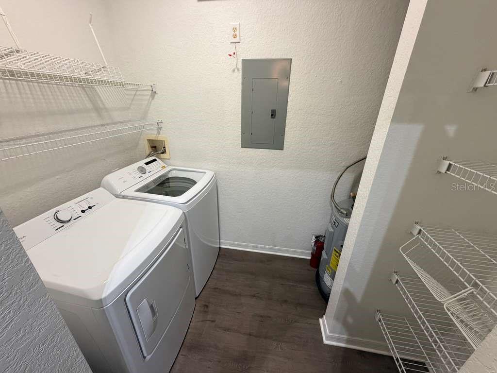 Image 10 of 31 For 825 Grand Regency Point 102