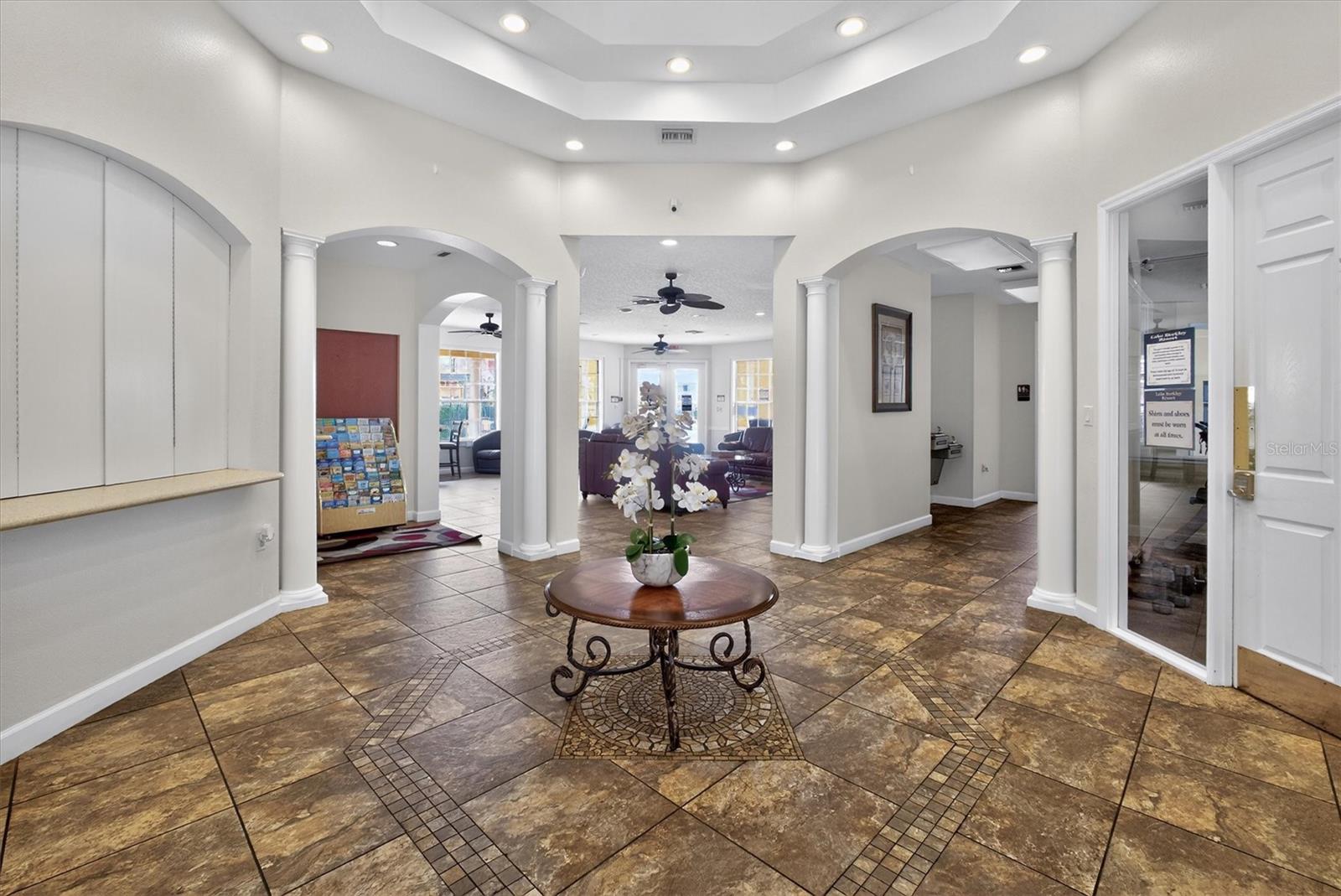 Image 19 of 49 For 1066 Park Ridge Circle