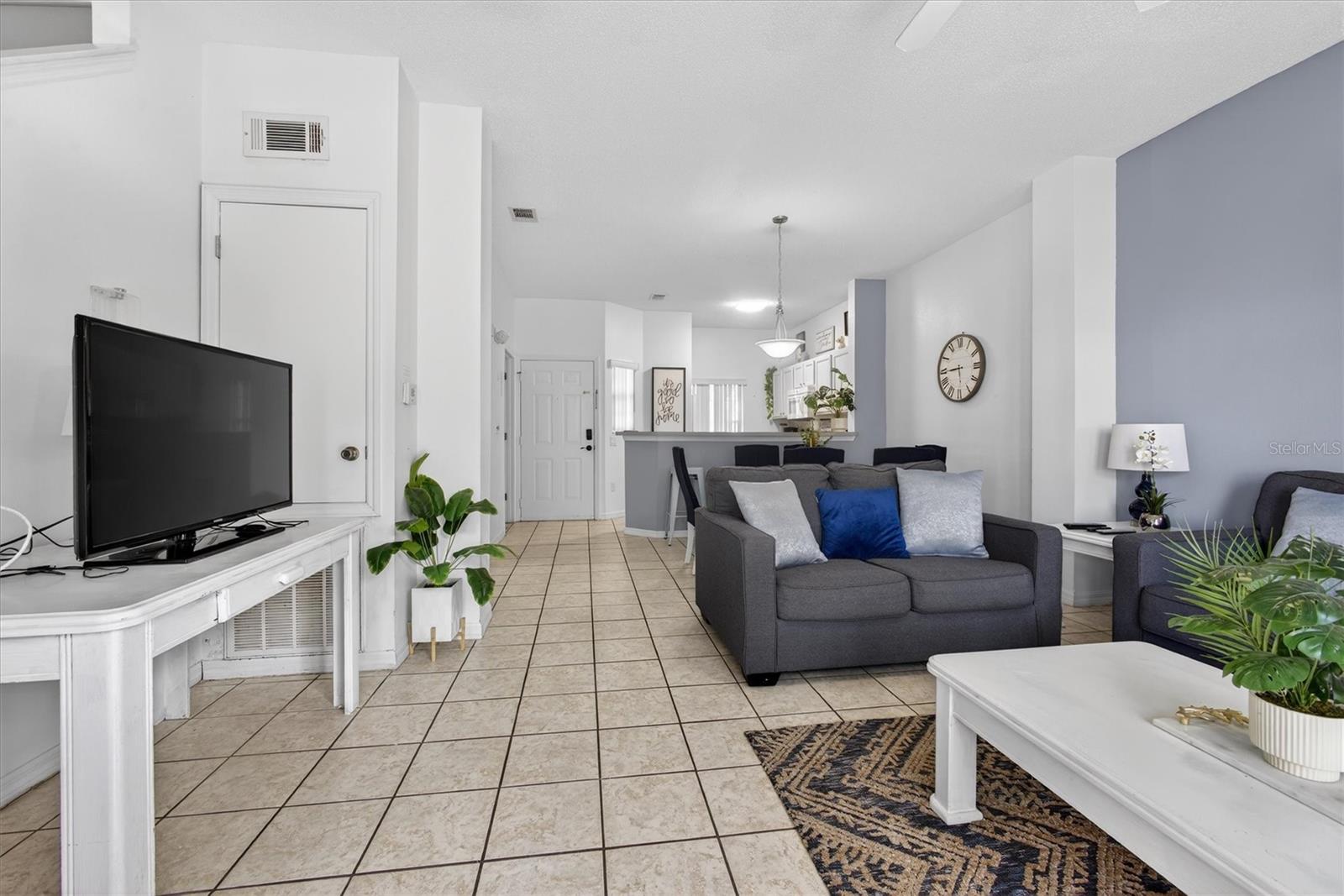 Image 7 of 49 For 1066 Park Ridge Circle