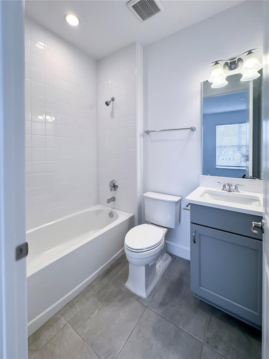 Image 12 of 55 For 2046 Packing District Way