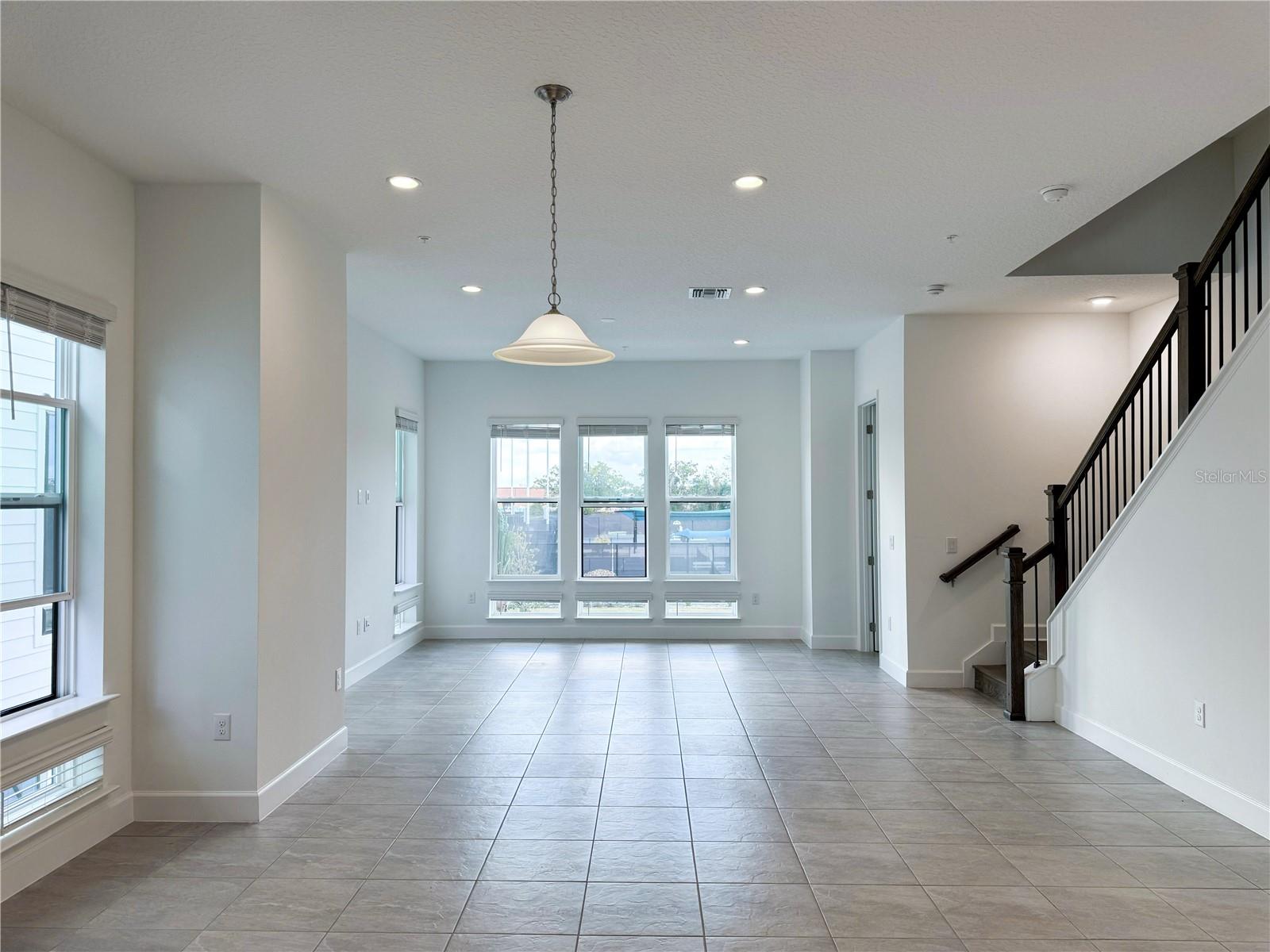 Image 24 of 55 For 2046 Packing District Way