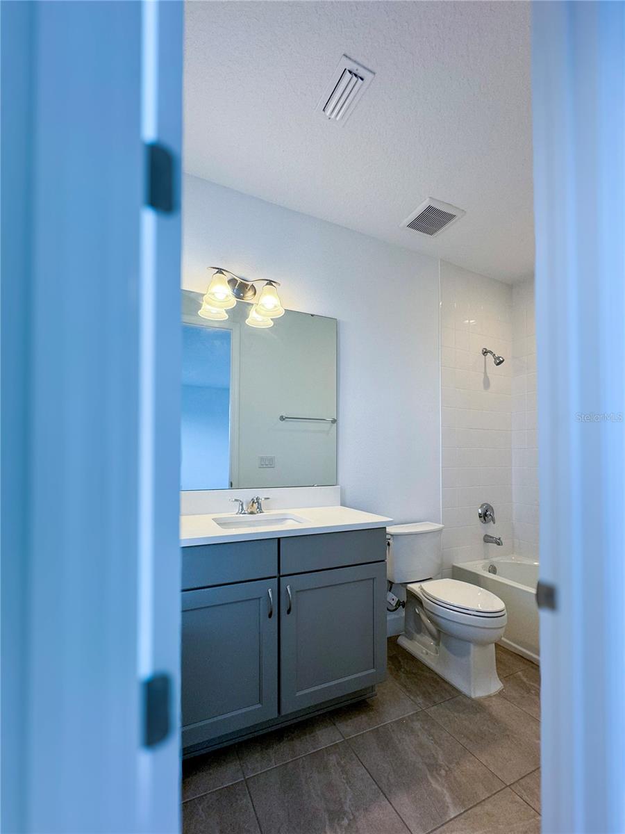 Image 43 of 55 For 2046 Packing District Way