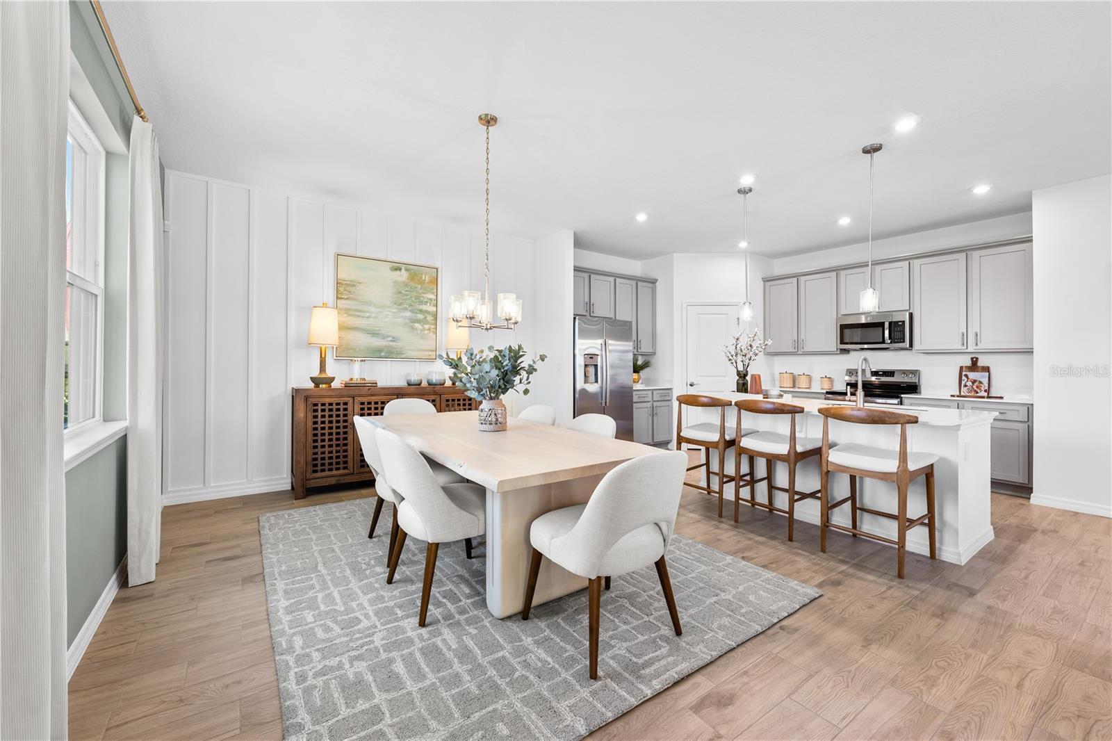 Image 19 of 50 For 5480 Meadow Walk Drive