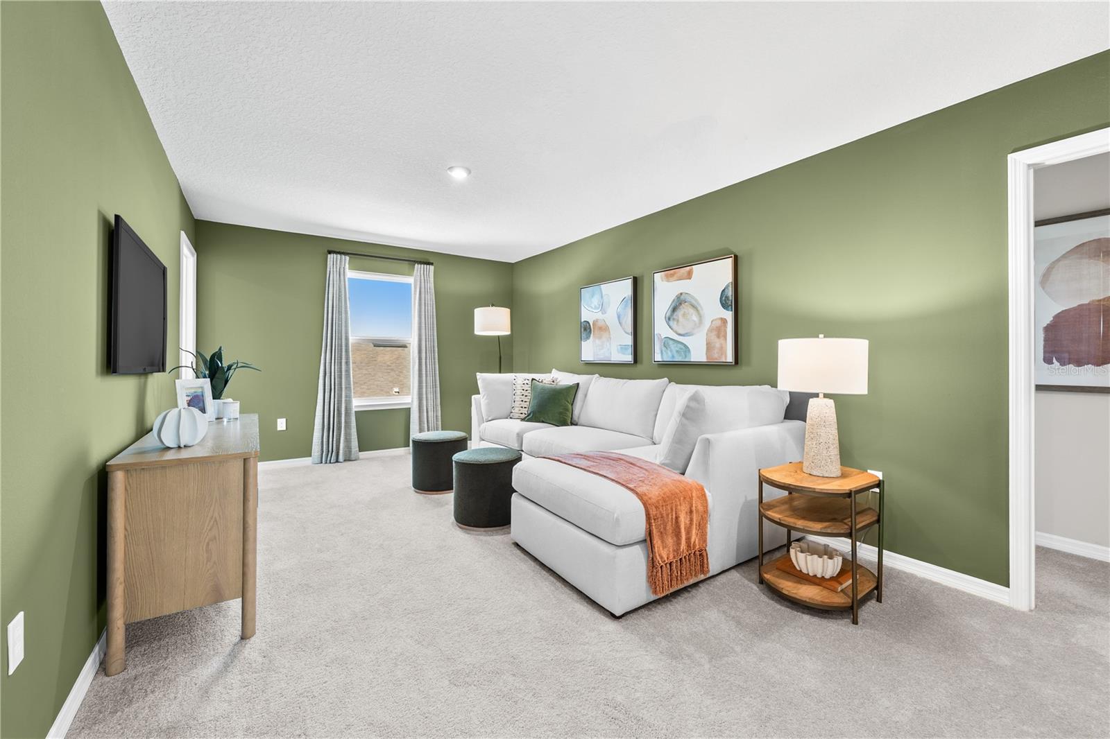 Image 23 of 50 For 5480 Meadow Walk Drive