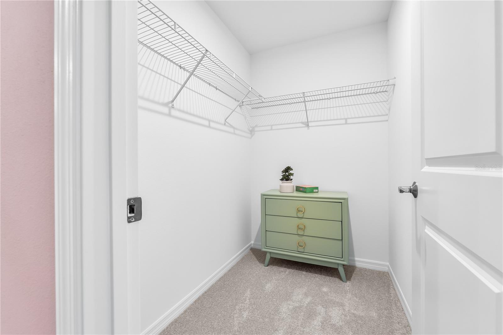 Image 42 of 50 For 5480 Meadow Walk Drive