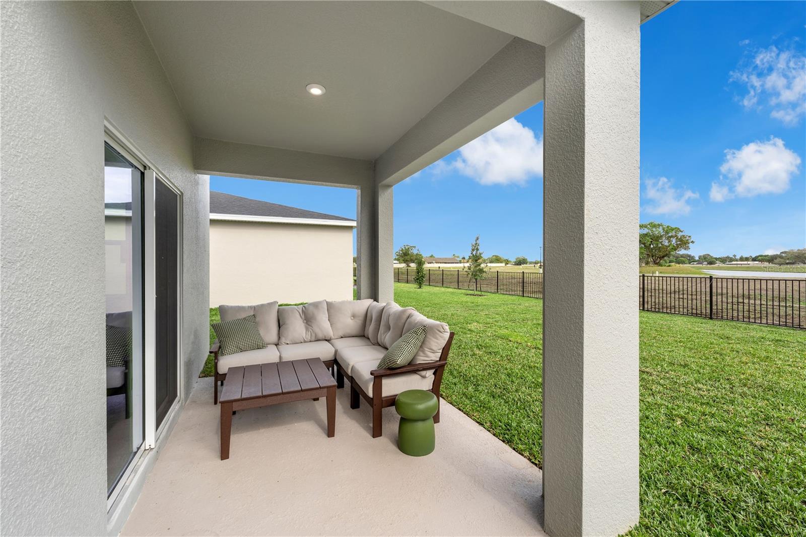 Image 44 of 50 For 5480 Meadow Walk Drive