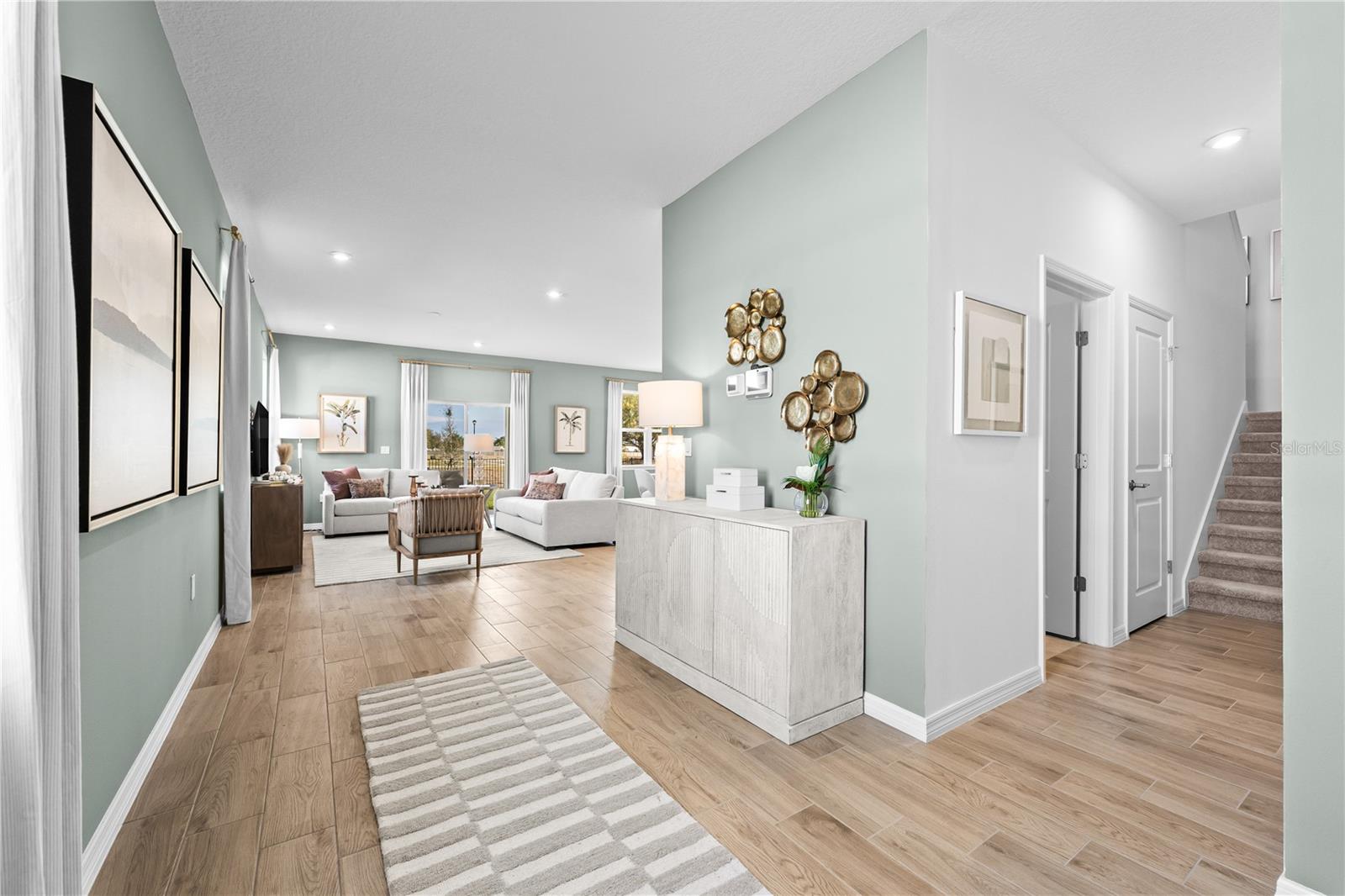 Image 7 of 50 For 5480 Meadow Walk Drive