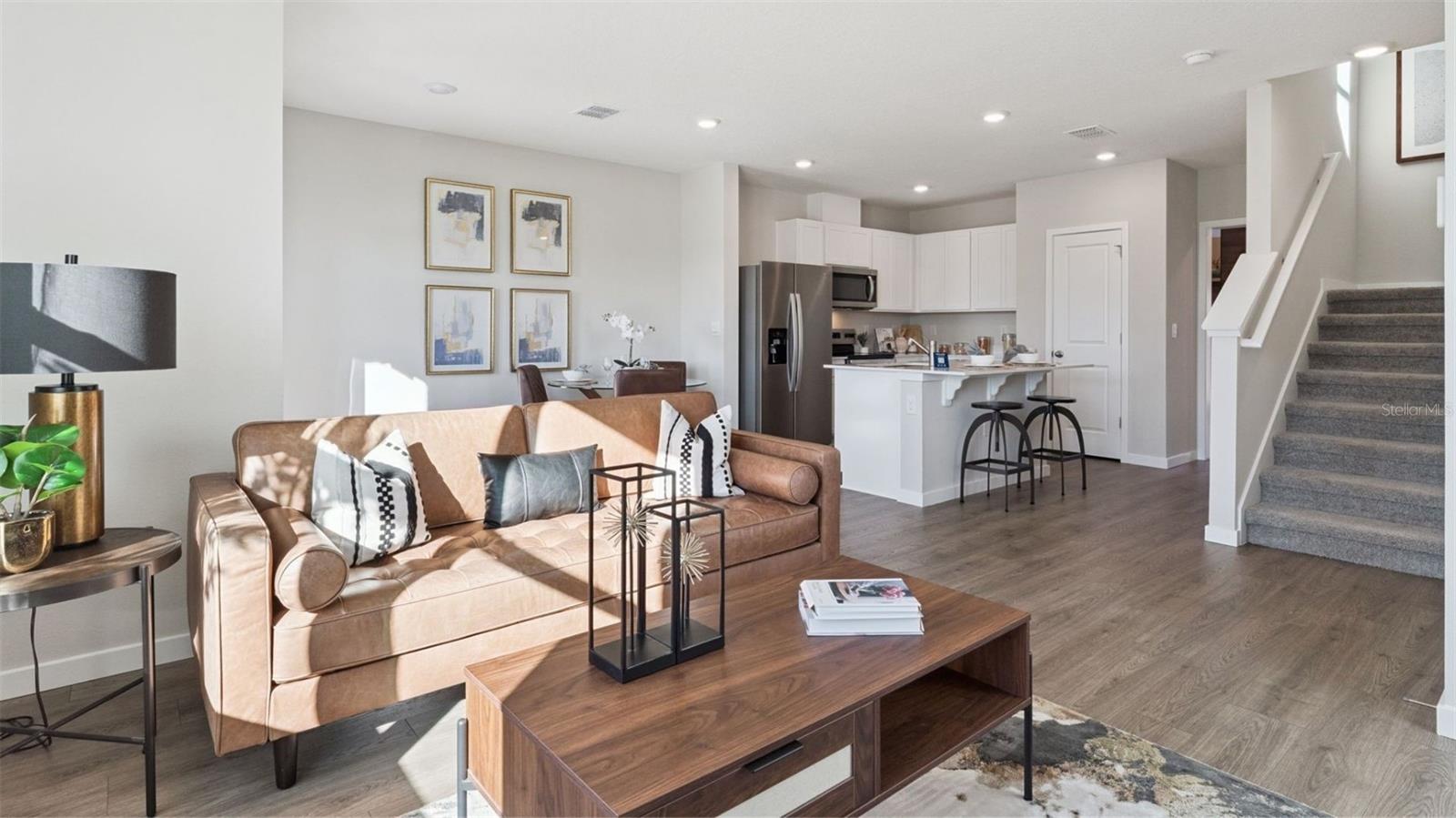 Image 4 of 32 For 595 Preston Cove Drive