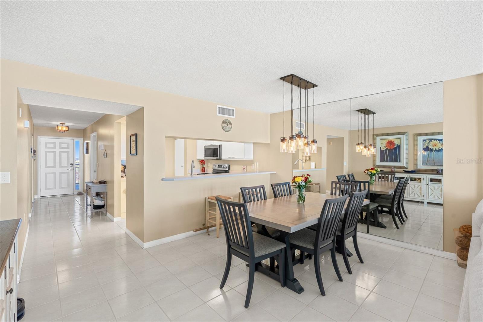 Image 26 of 57 For 3450 Ocean Beach Boulevard 603