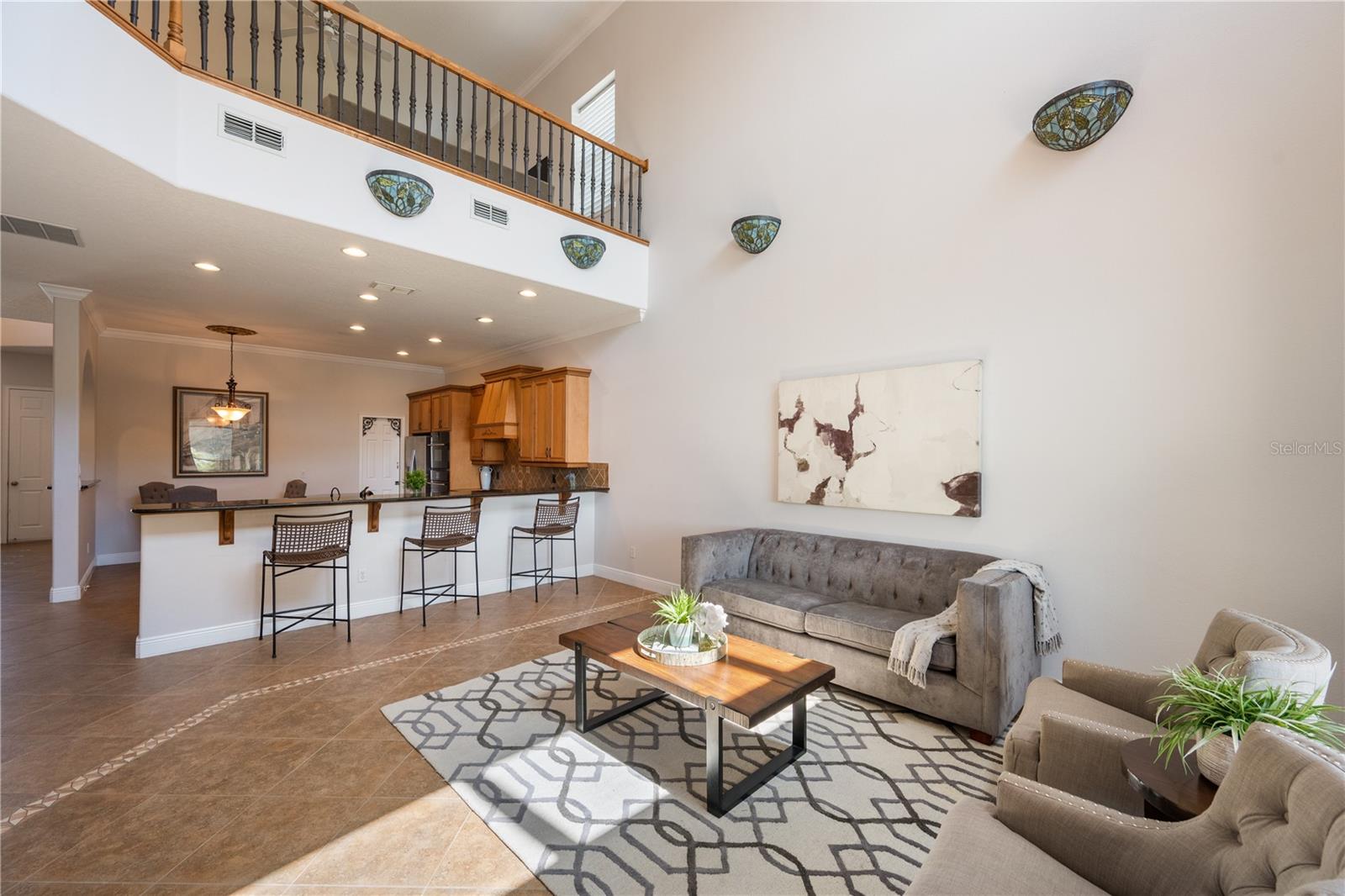 Image 10 of 60 For 8119 Via Rosa