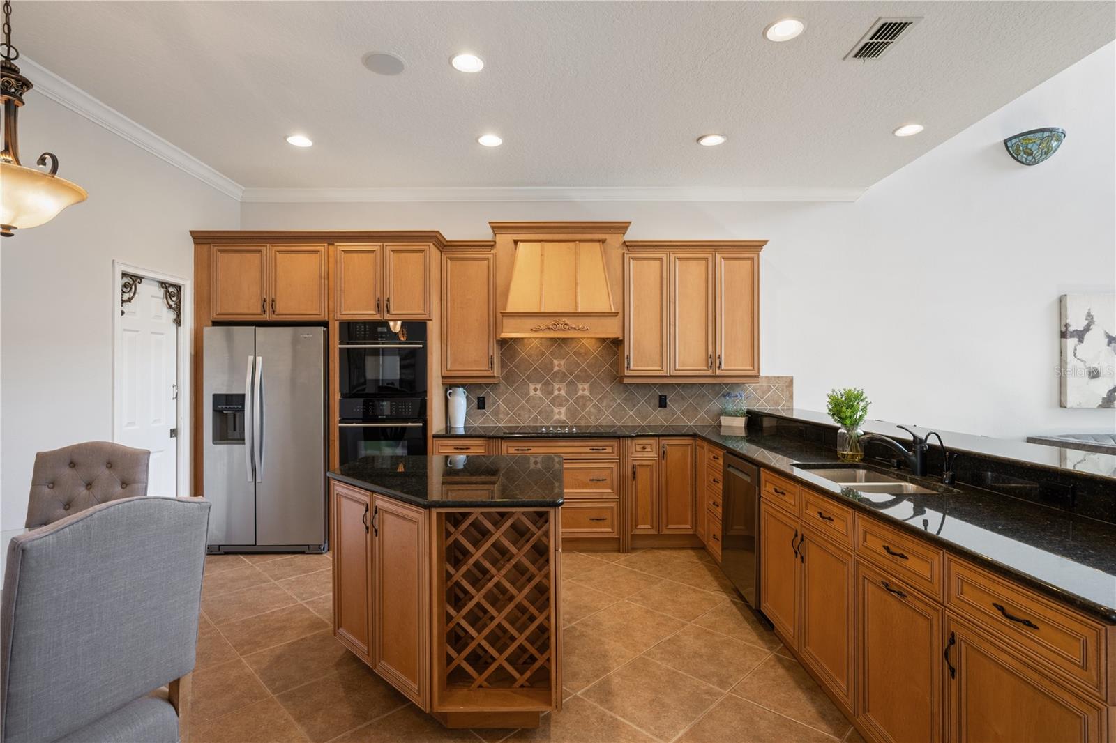 Image 12 of 60 For 8119 Via Rosa