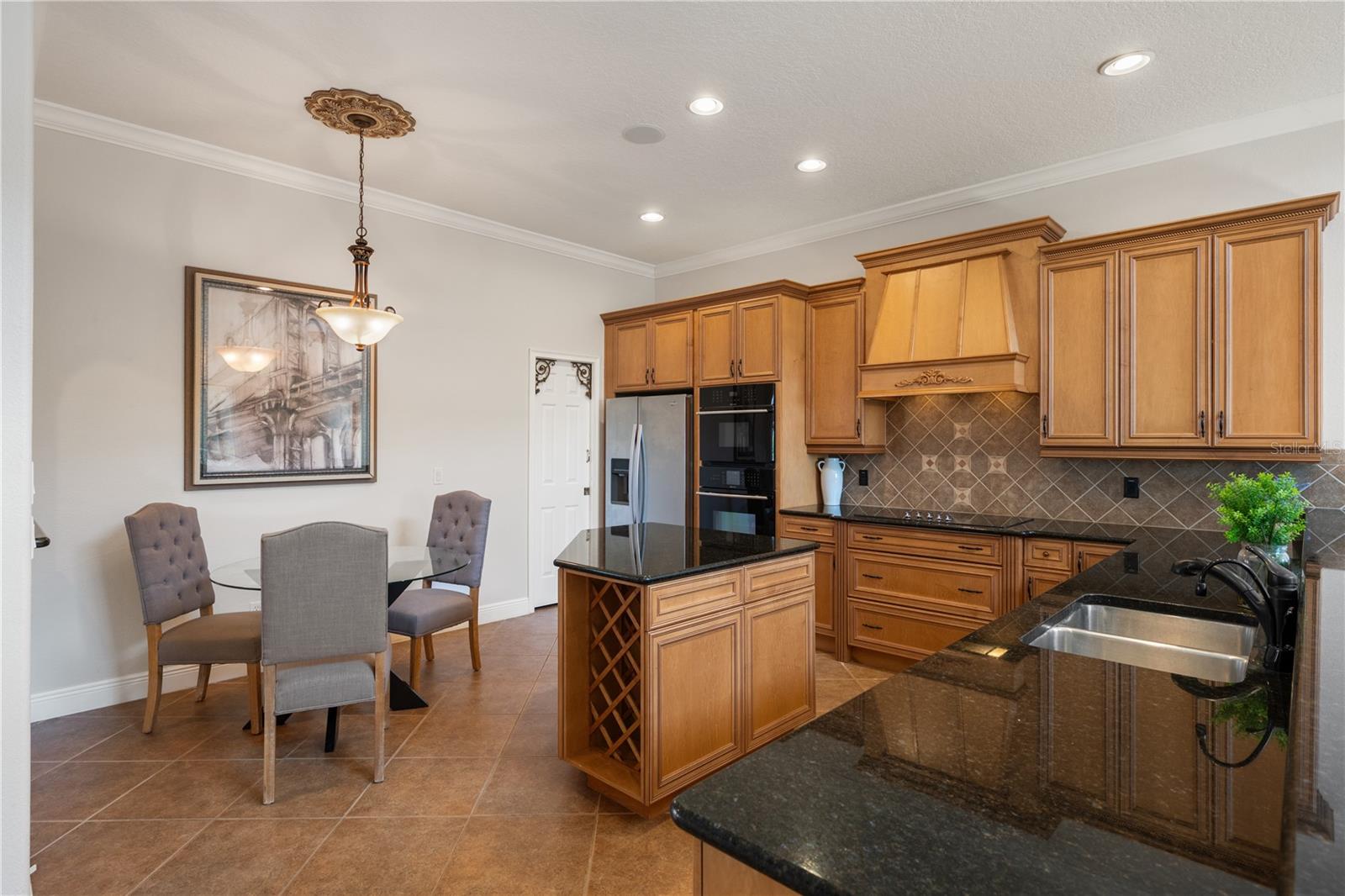 Image 13 of 60 For 8119 Via Rosa