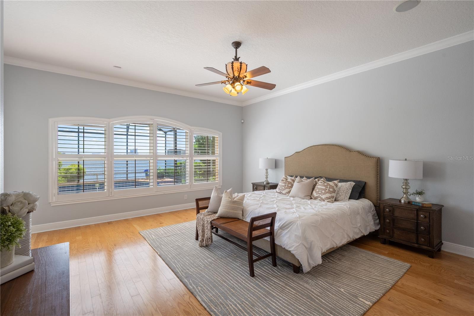 Image 18 of 60 For 8119 Via Rosa