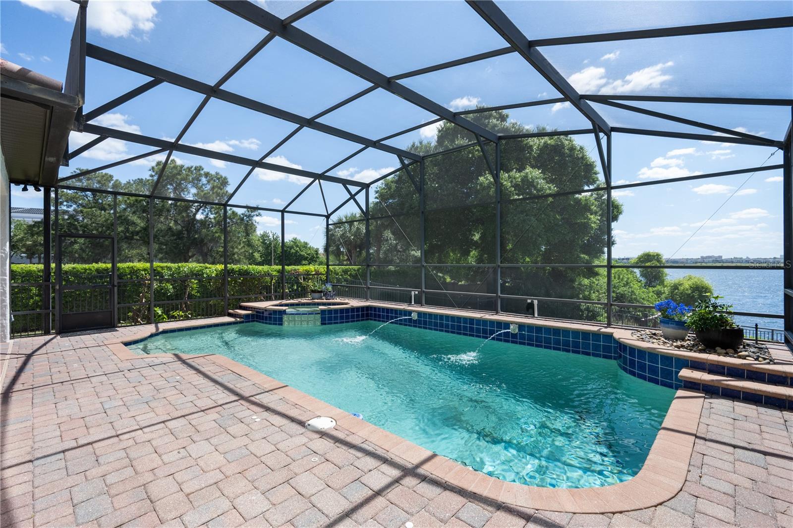 Image 42 of 60 For 8119 Via Rosa