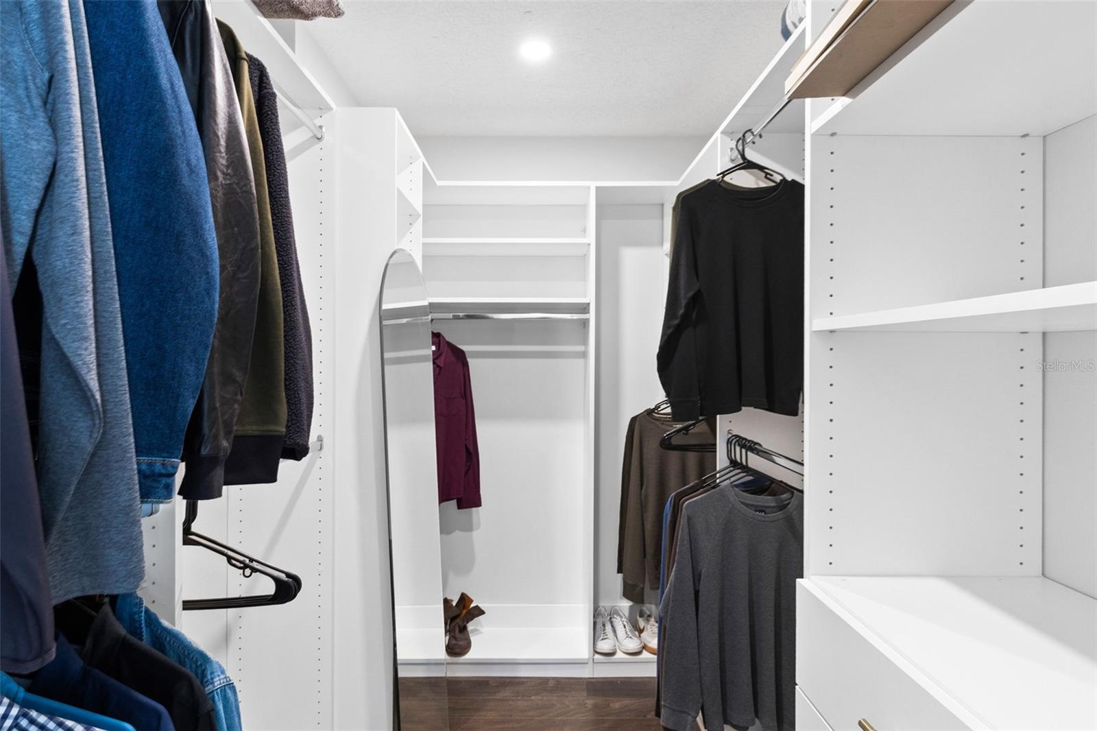 Image 27 of 55 For 1817 Braeloch Court