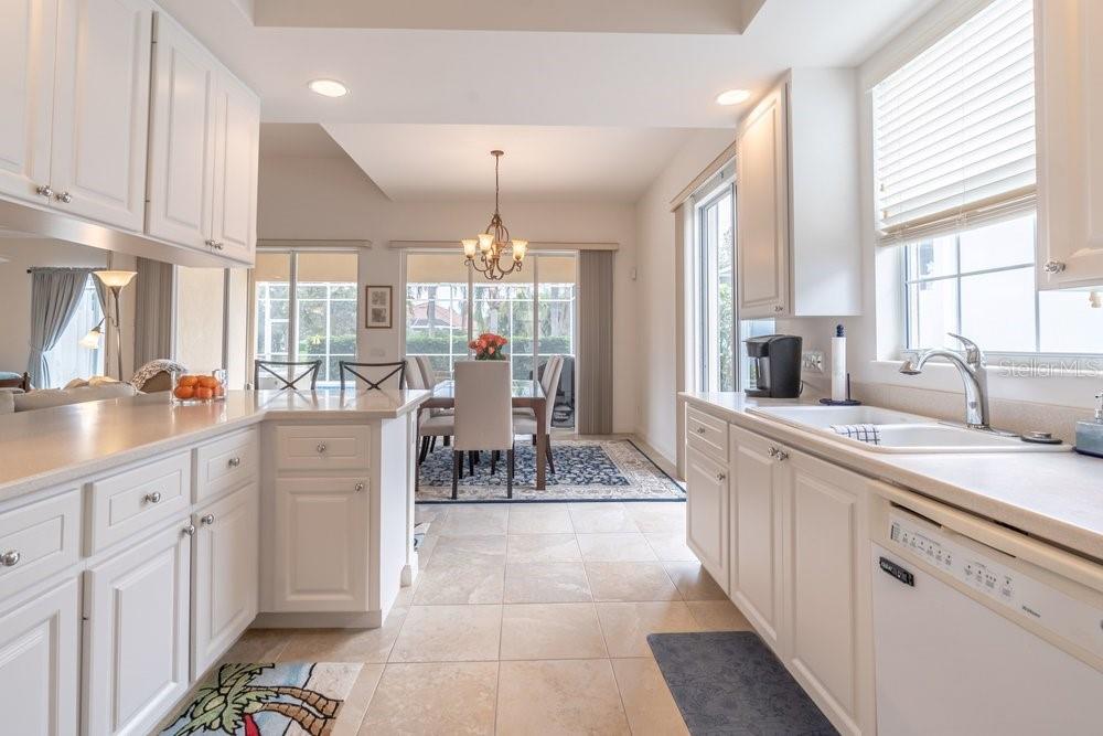 Image 11 of 56 For 7824 Orvieto Court