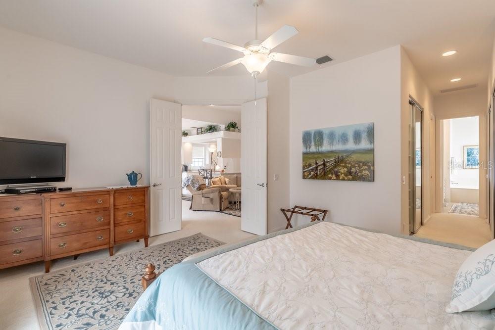 Image 21 of 56 For 7824 Orvieto Court