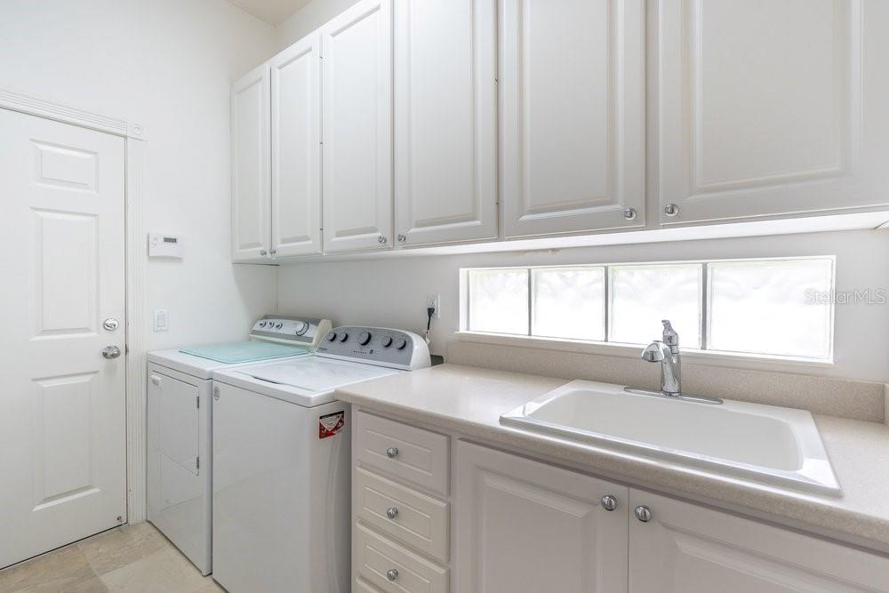 Image 26 of 56 For 7824 Orvieto Court