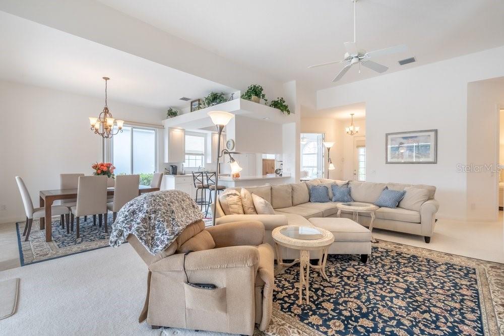 Image 4 of 56 For 7824 Orvieto Court