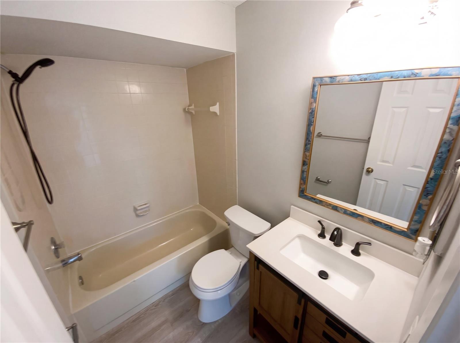 Image 24 of 30 For 13002 Titleist Drive