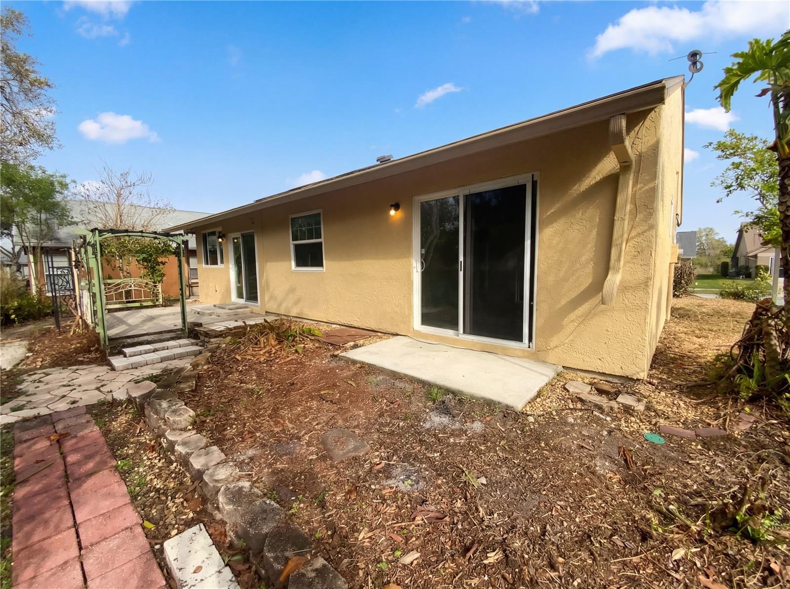 Image 6 of 30 For 13002 Titleist Drive