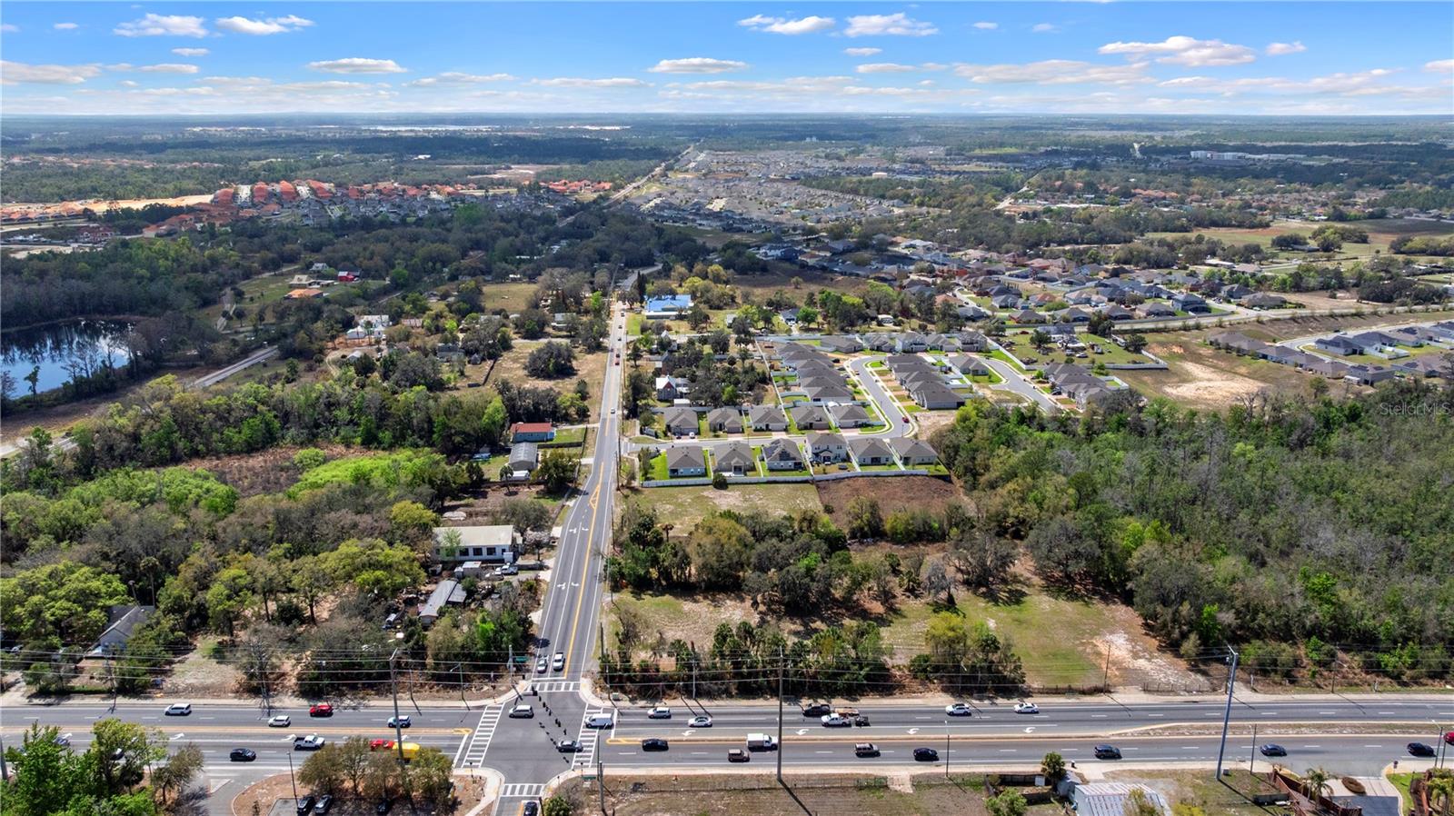 Image 8 of 15 For 711 Ronald Reagan Parkway