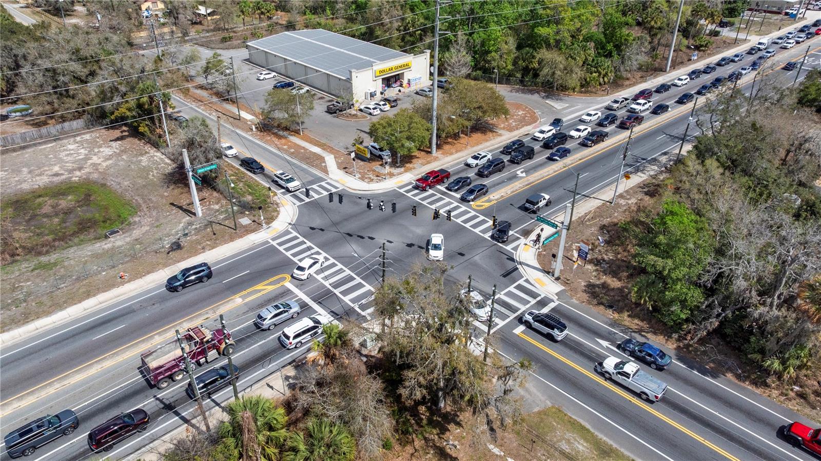 Image 9 of 15 For 711 Ronald Reagan Parkway