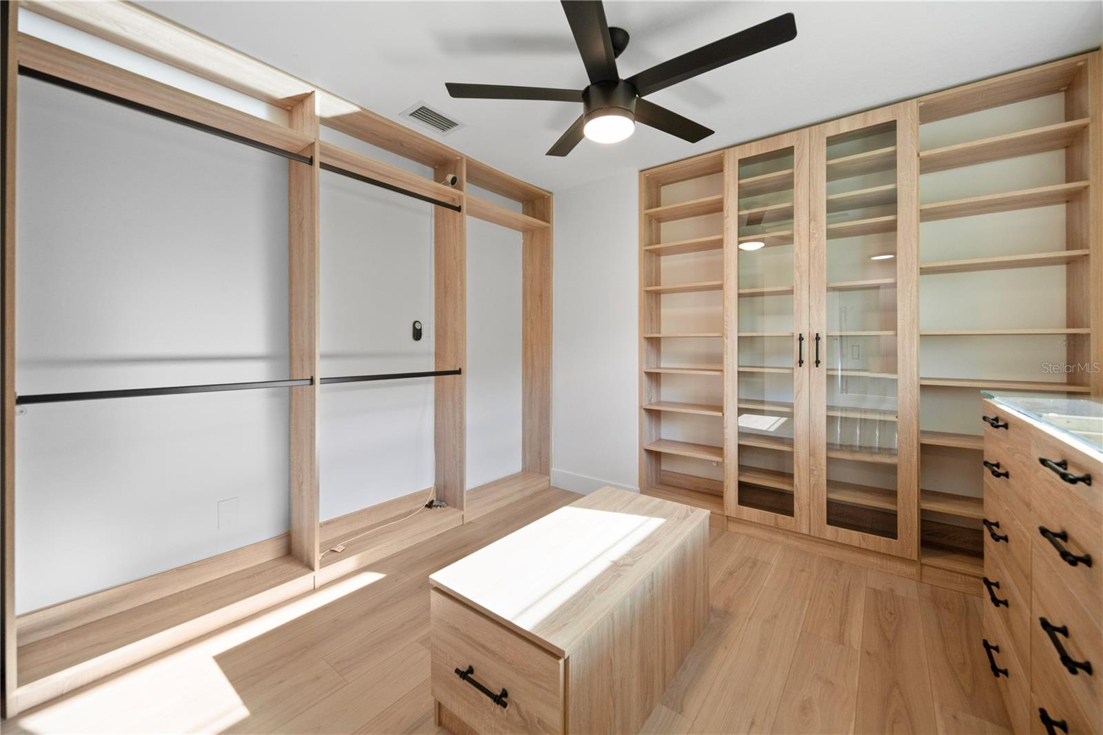 Image 41 of 53 For 1501 Druid Isle Road