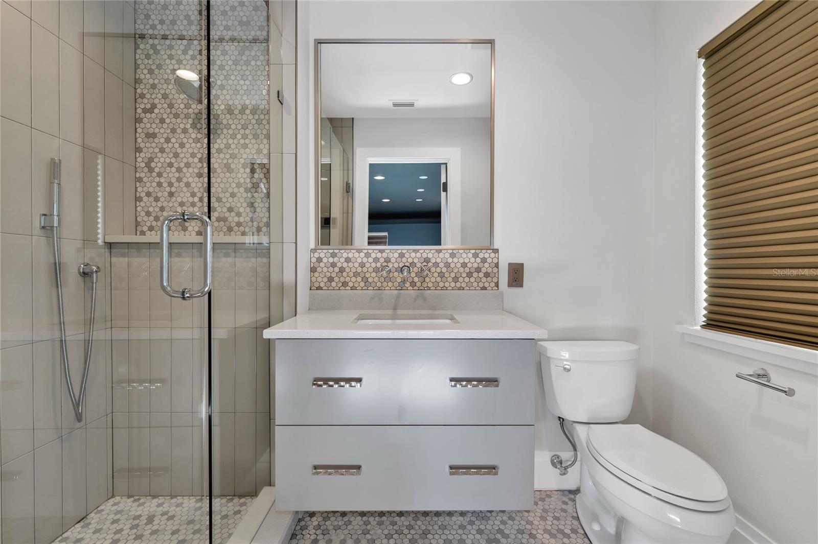 Image 37 of 78 For 13643 Lake Cawood Drive