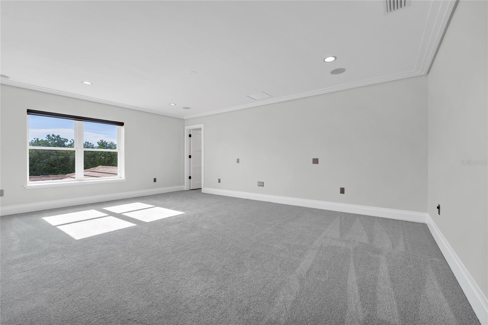 Image 51 of 78 For 13643 Lake Cawood Drive