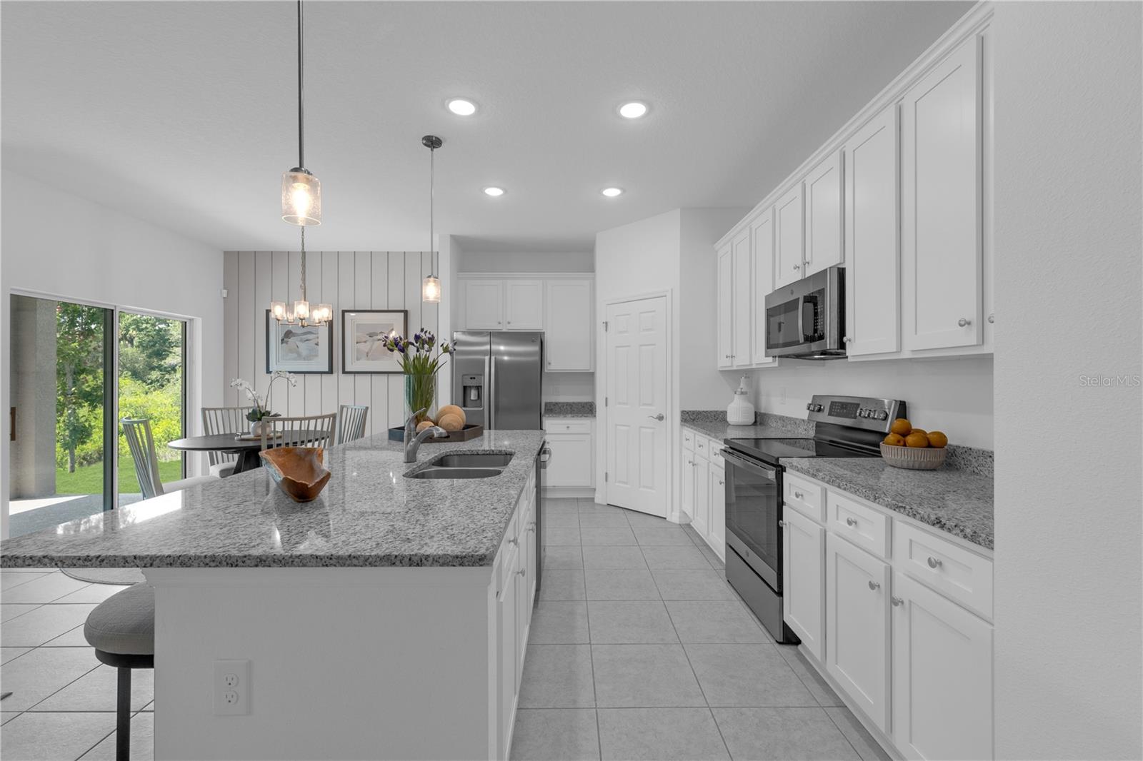 Image 21 of 43 For 1705 Flag Street