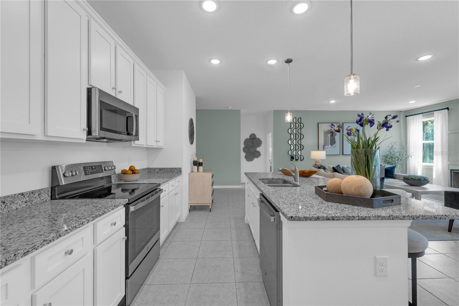 Image 22 of 43 For 1705 Flag Street