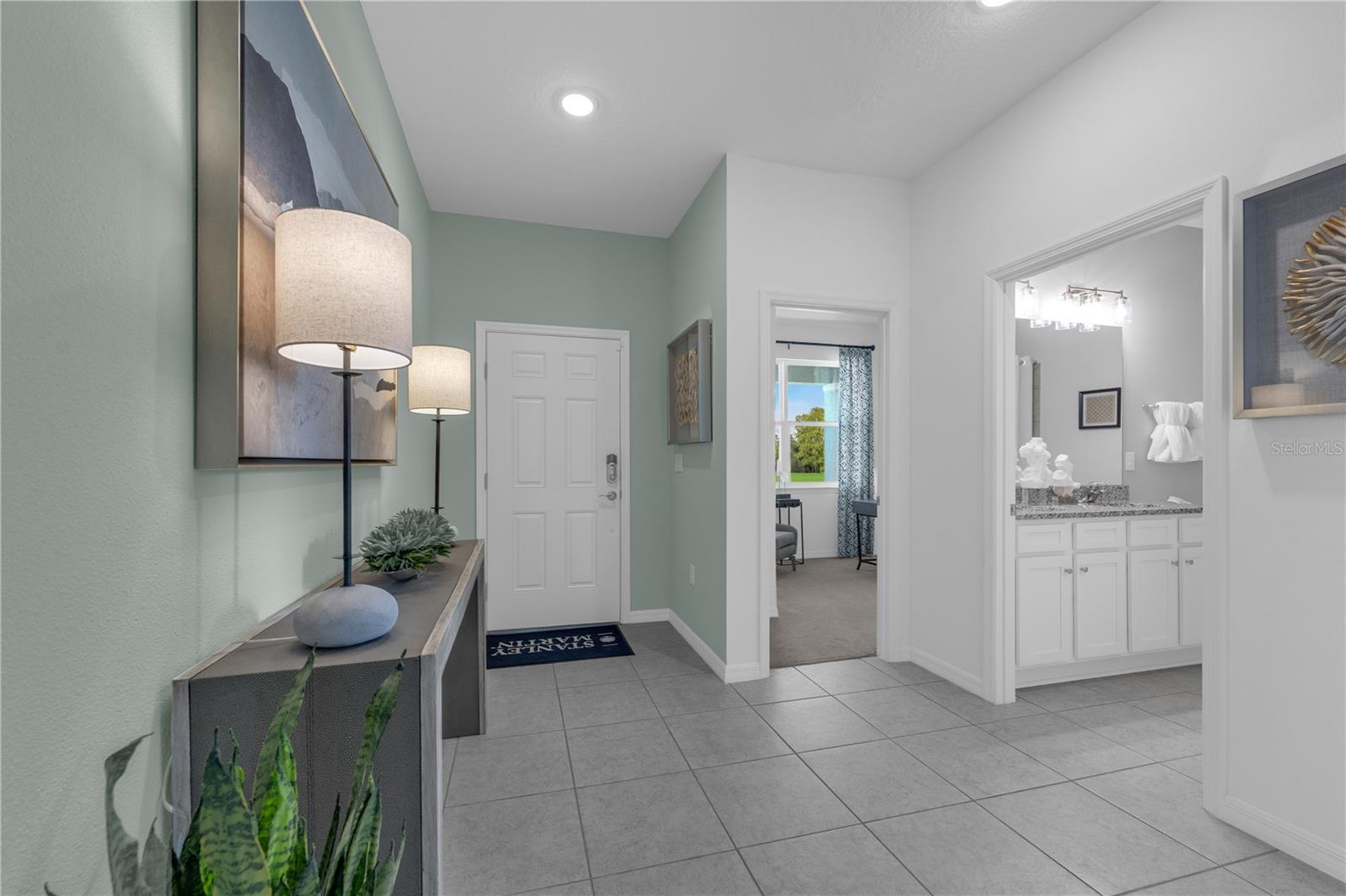 Image 3 of 43 For 1705 Flag Street