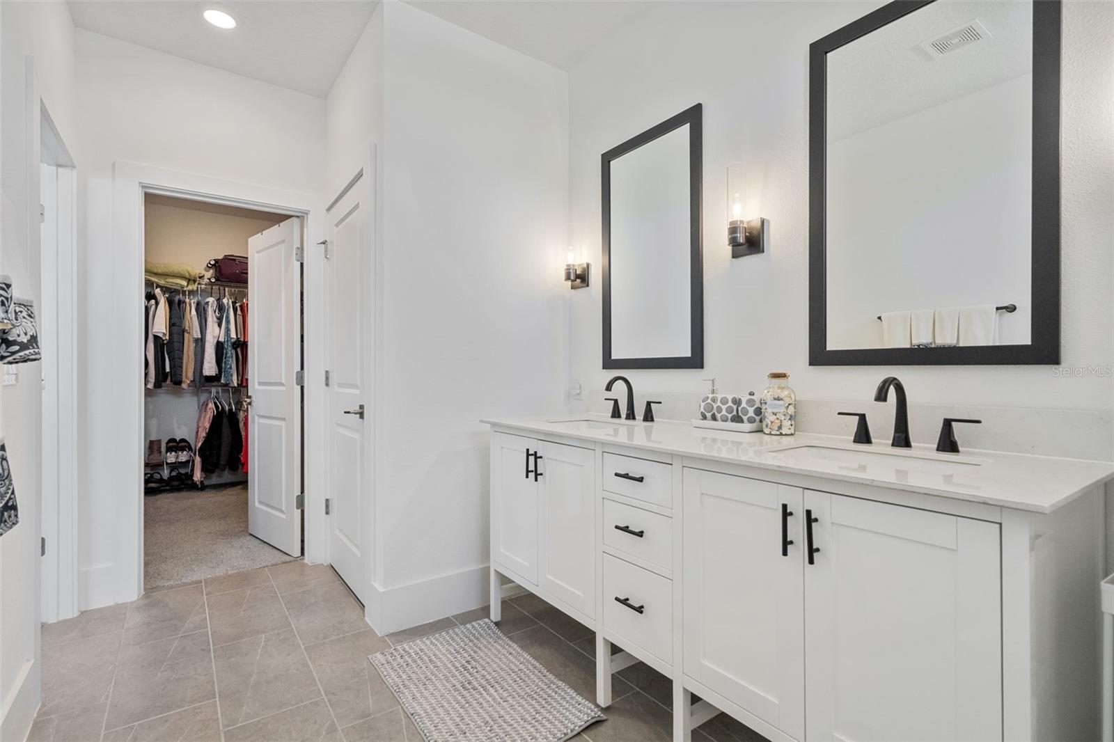 Image 15 of 23 For 12566 Westhaven Oak Drive